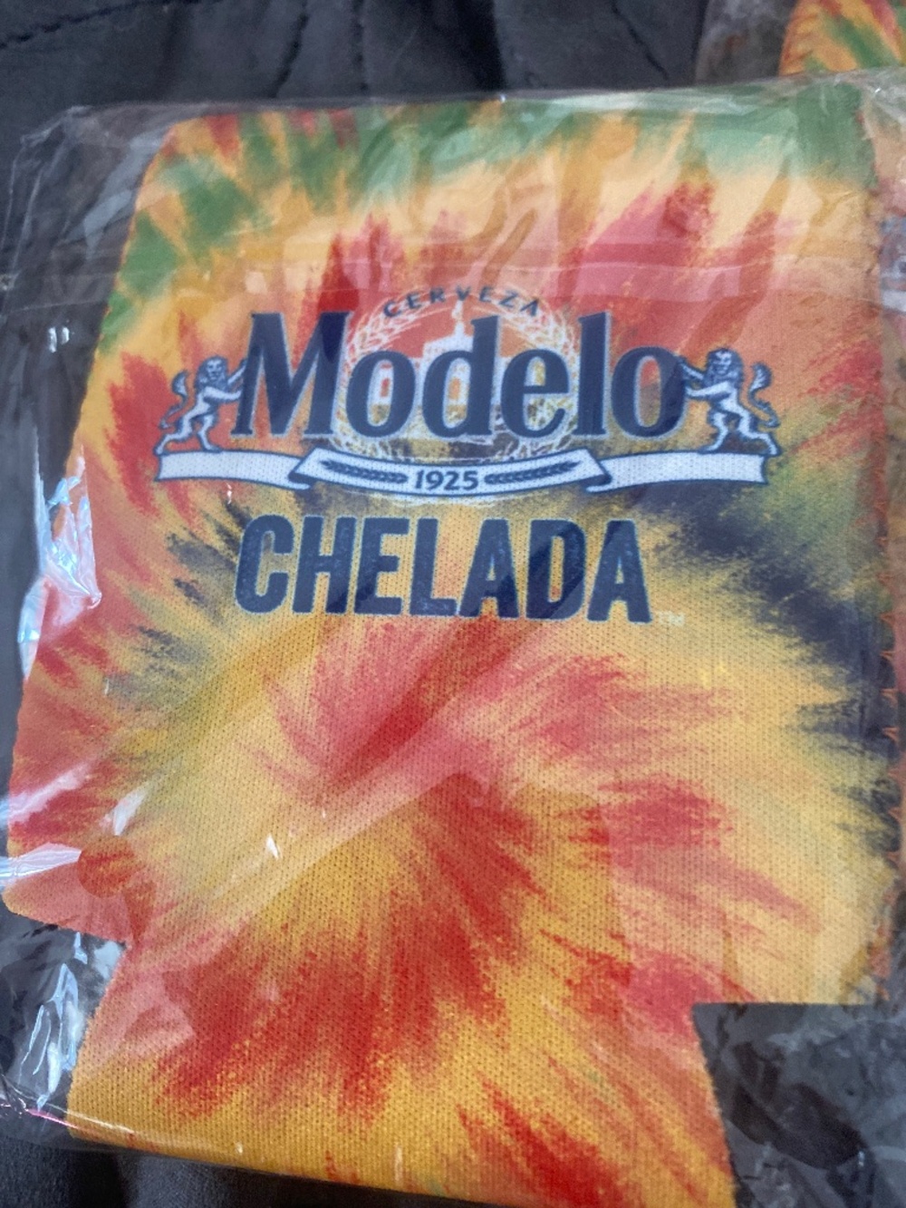 Pack of 4 koozies tie dye modelo